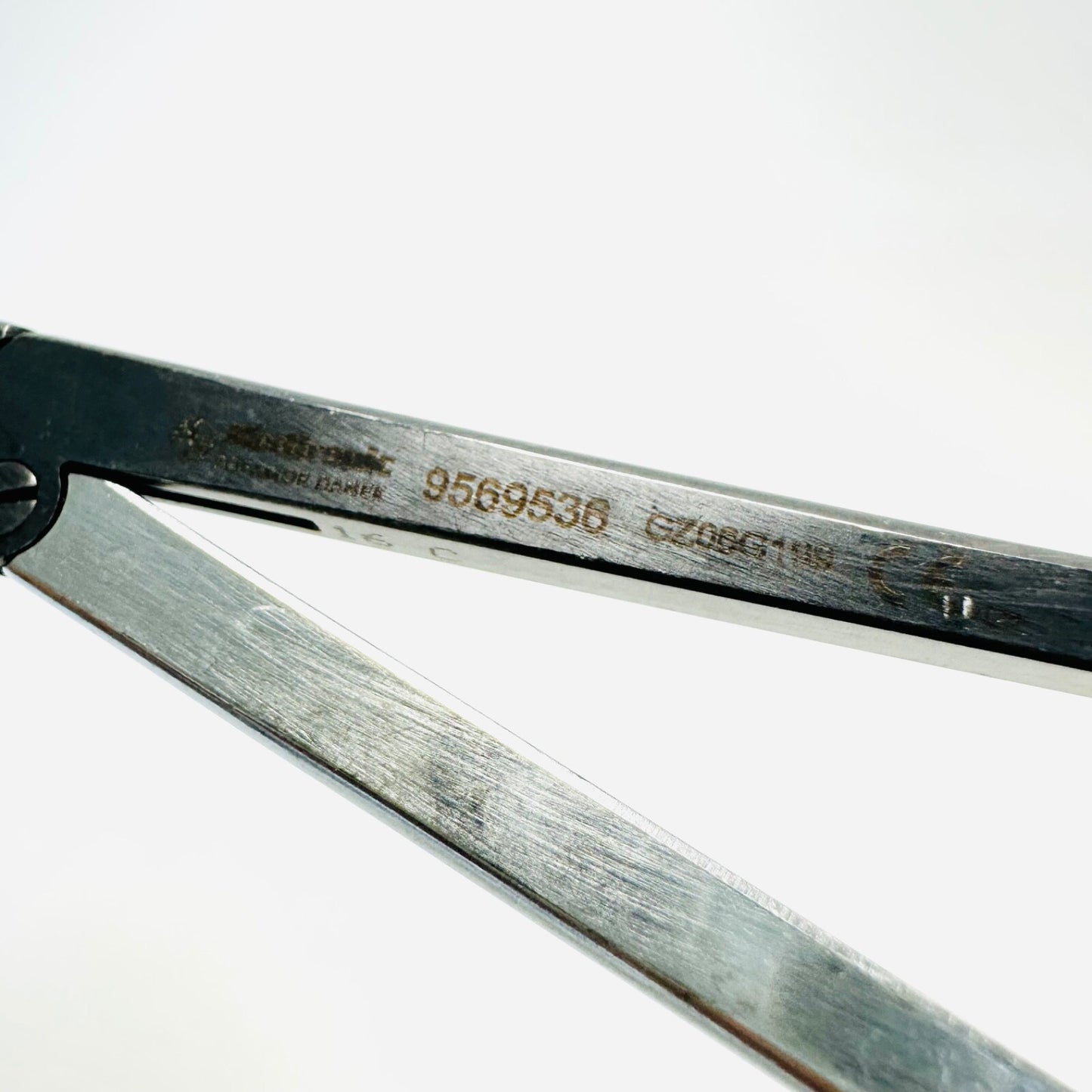 Medtronic 9569536 4mm Pituitary Rongeur, Ring Handle Instrument