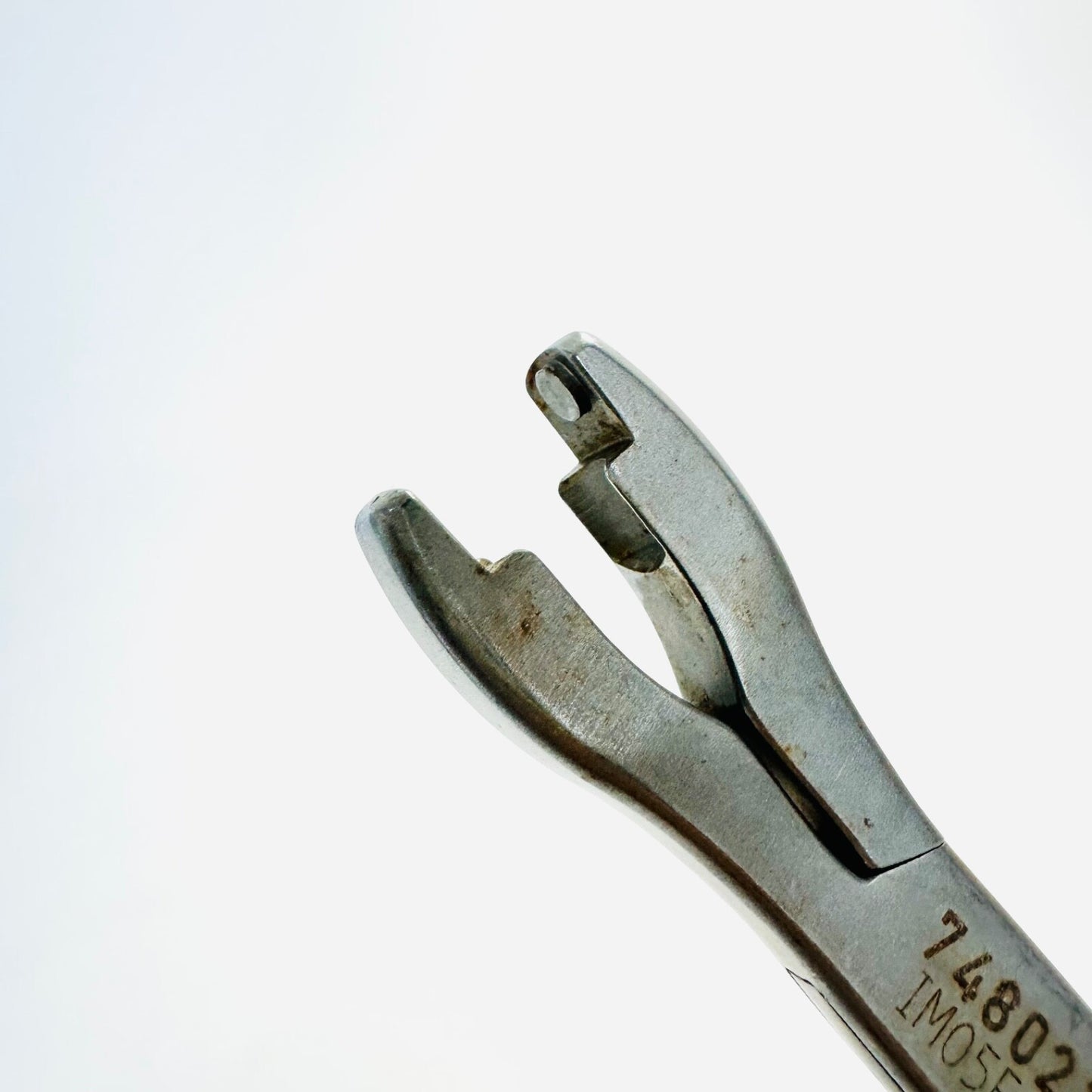 Medtronic 7480216 Straight Implant Holder, 5.5mm Instrument