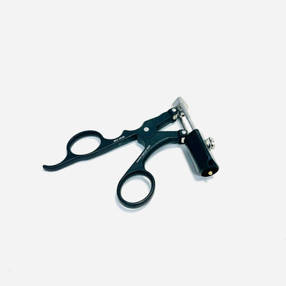 K STORZ 26167FGR Pistol Grip Handle Reusable W/O Rathcet Instrument