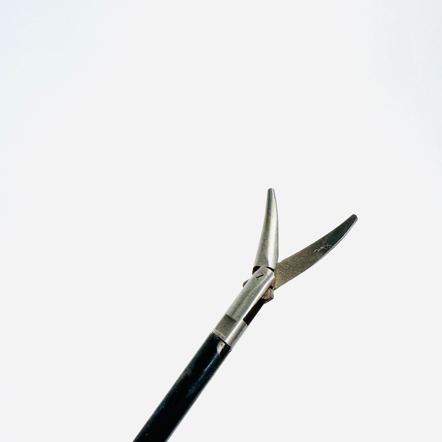 Bryan B8509 Monopolar laparoscopic Scissor, Metal Handle Instrument