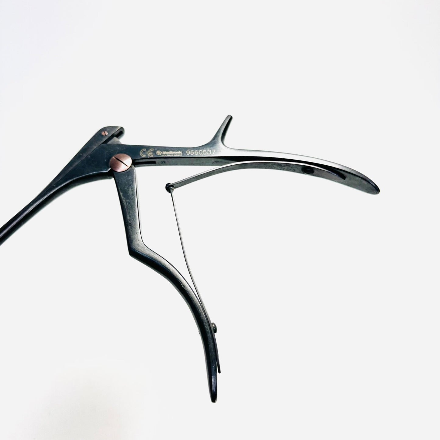 Medtronic 9560537 Metrx Kerrisons Rongeur 40°, 3Mm Instrument