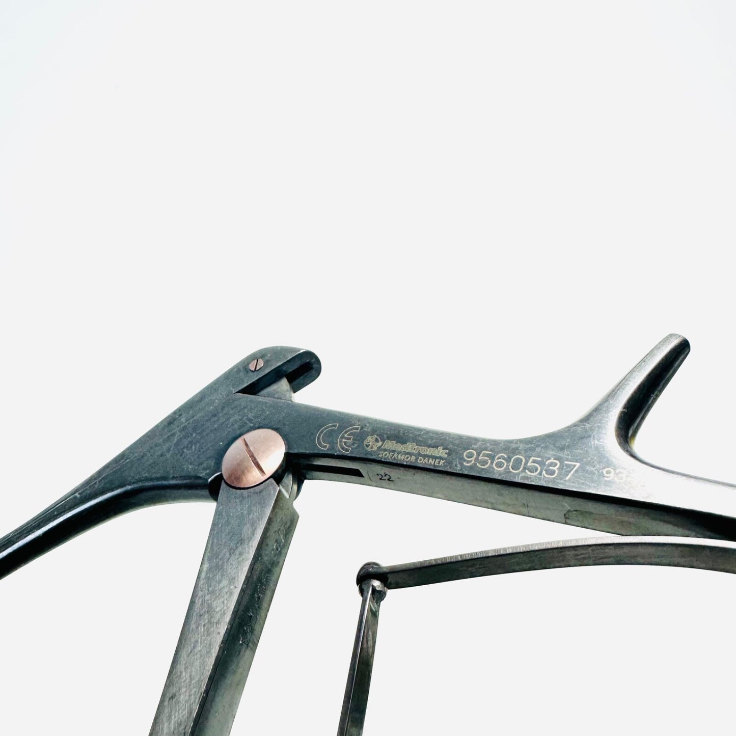 Medtronic 9560537 Metrx Kerrisons Rongeur 40°, 3Mm Instrument