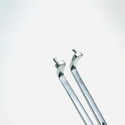 Medtronic 9870001 4 Hole Plate Freehand Holder Instrument