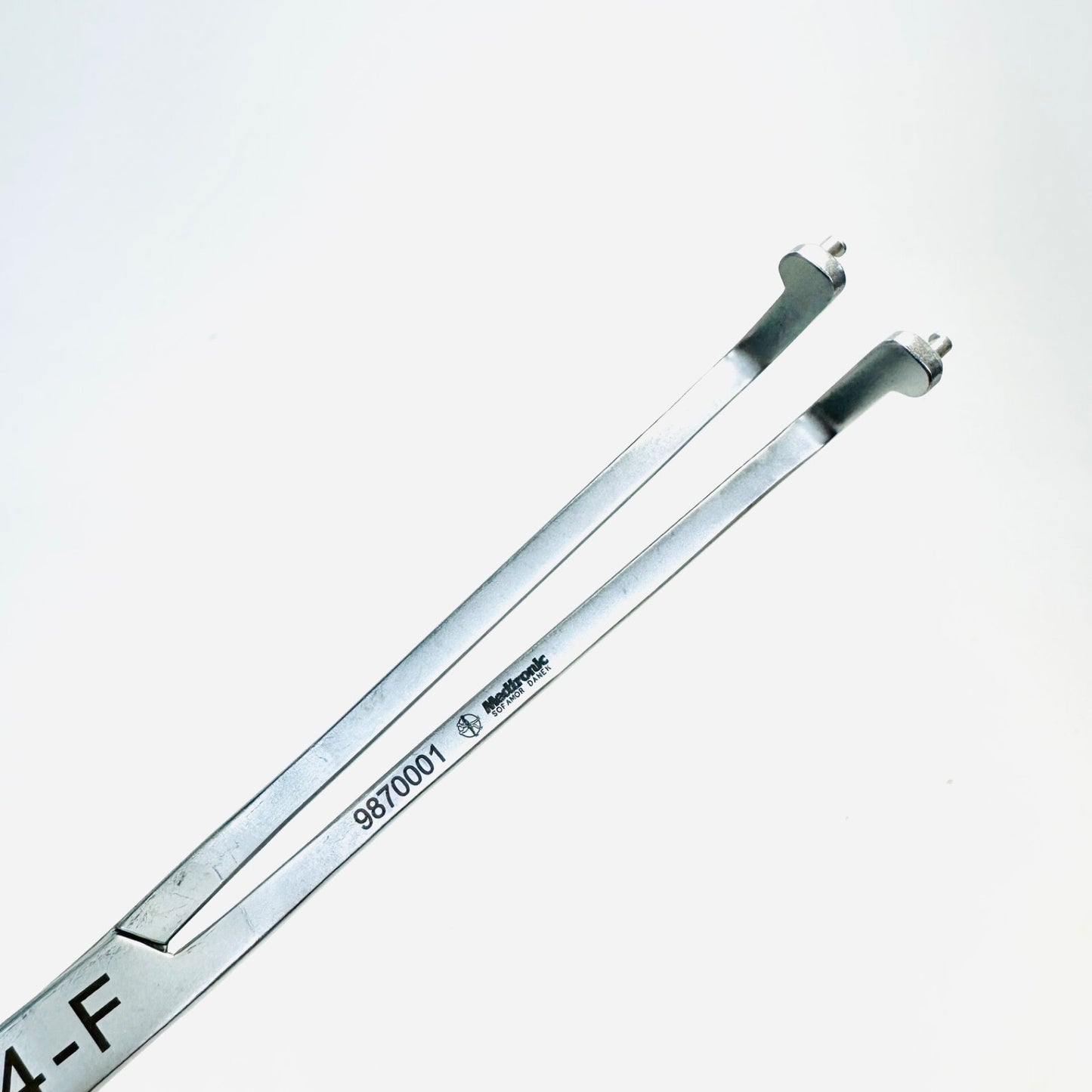 Medtronic 9870001 4 Hole Plate Freehand Holder Instrument