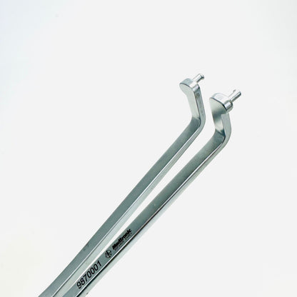 Medtronic 9870001 4 Hole Plate Freehand Holder Instrument