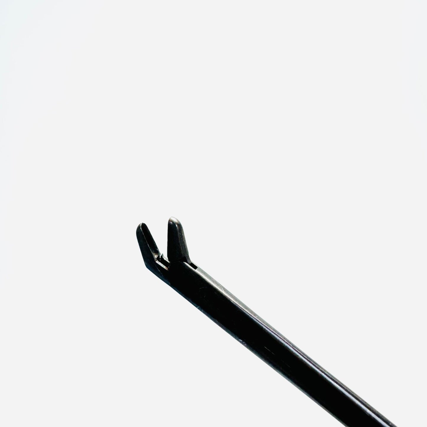 Medtronic 9569564 Metrx II Pituitary Forcep Upbiting 2mm Instrument