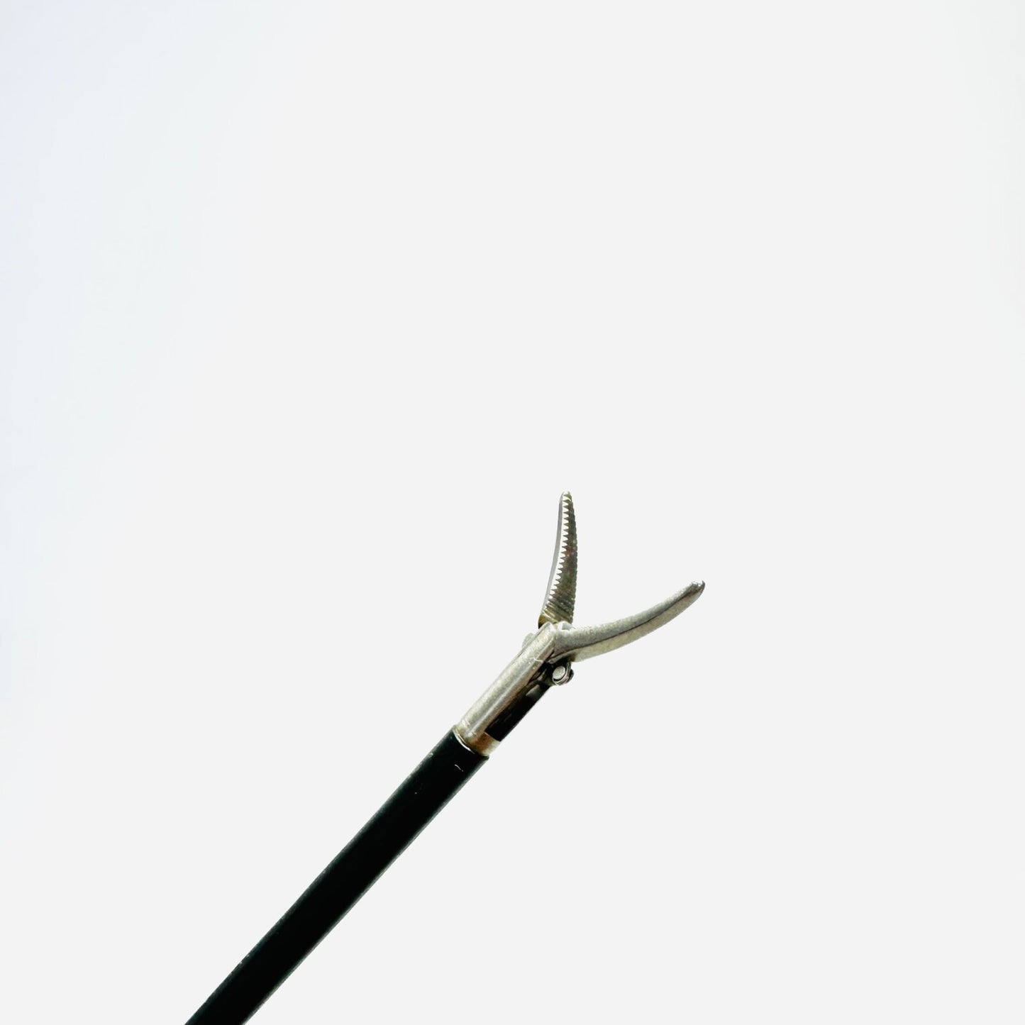 Millennium 5mm 36cm Laparoscopic Maryland Dissector Grasper Instrument