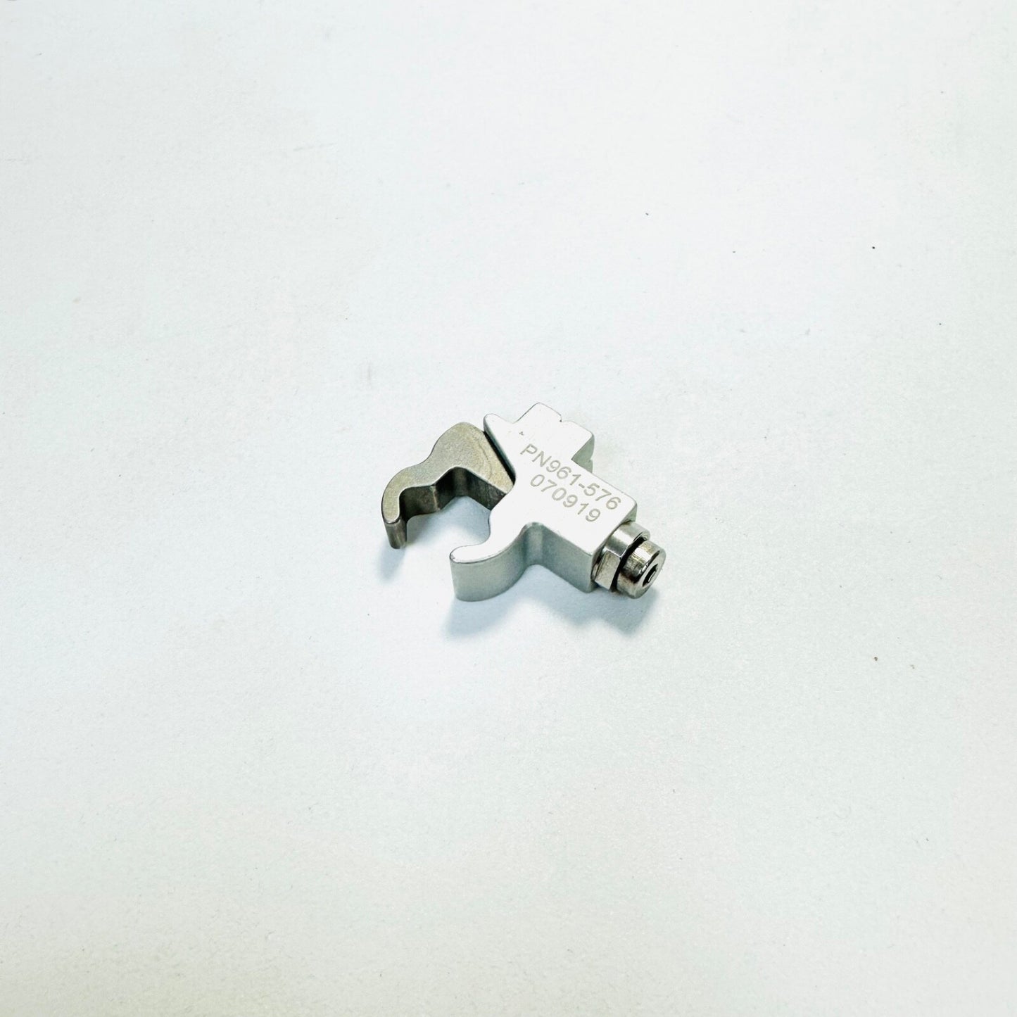 Medtronic 961-576 Acc Suretrak 2 Small Clamp Instrument