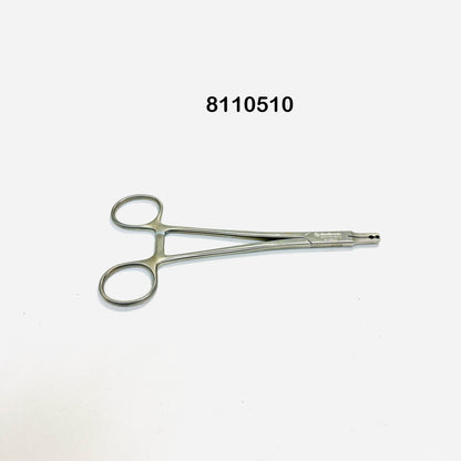 Medtronic 8110510 Forceps Plate Holder instrument