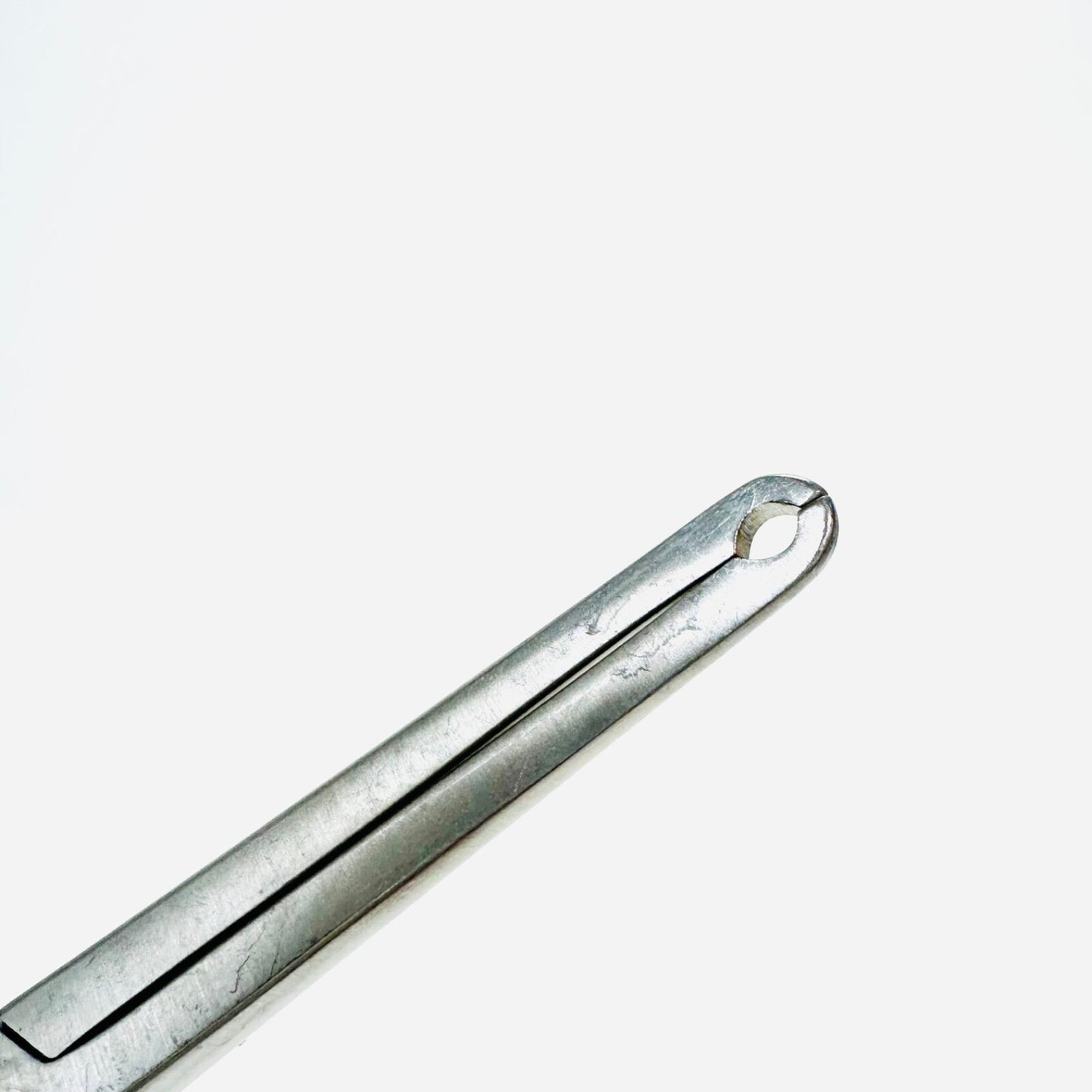 039855 Surgical Rod Holder Instrument