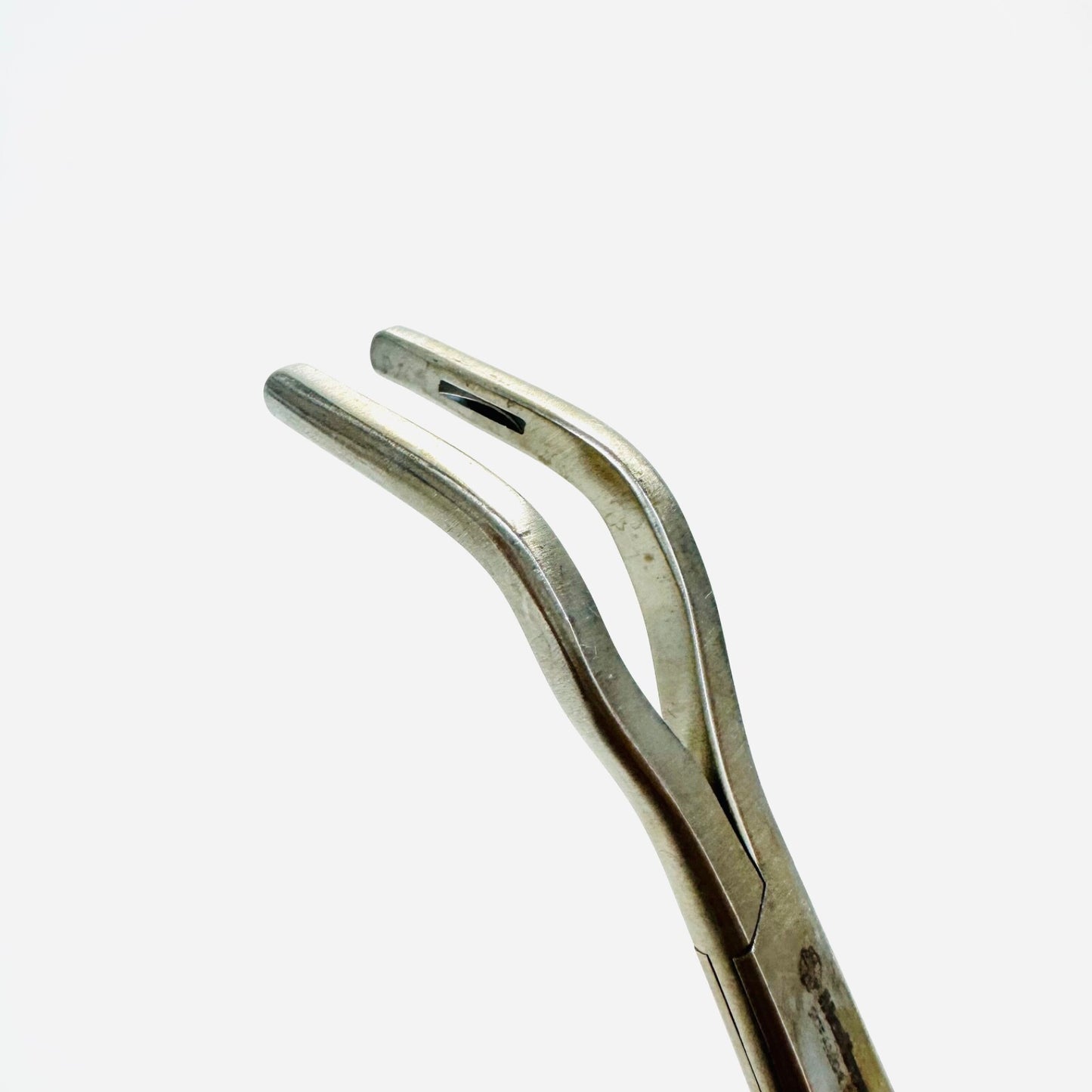 Medtronic 808-650 Curved Holding Forceps Instrument