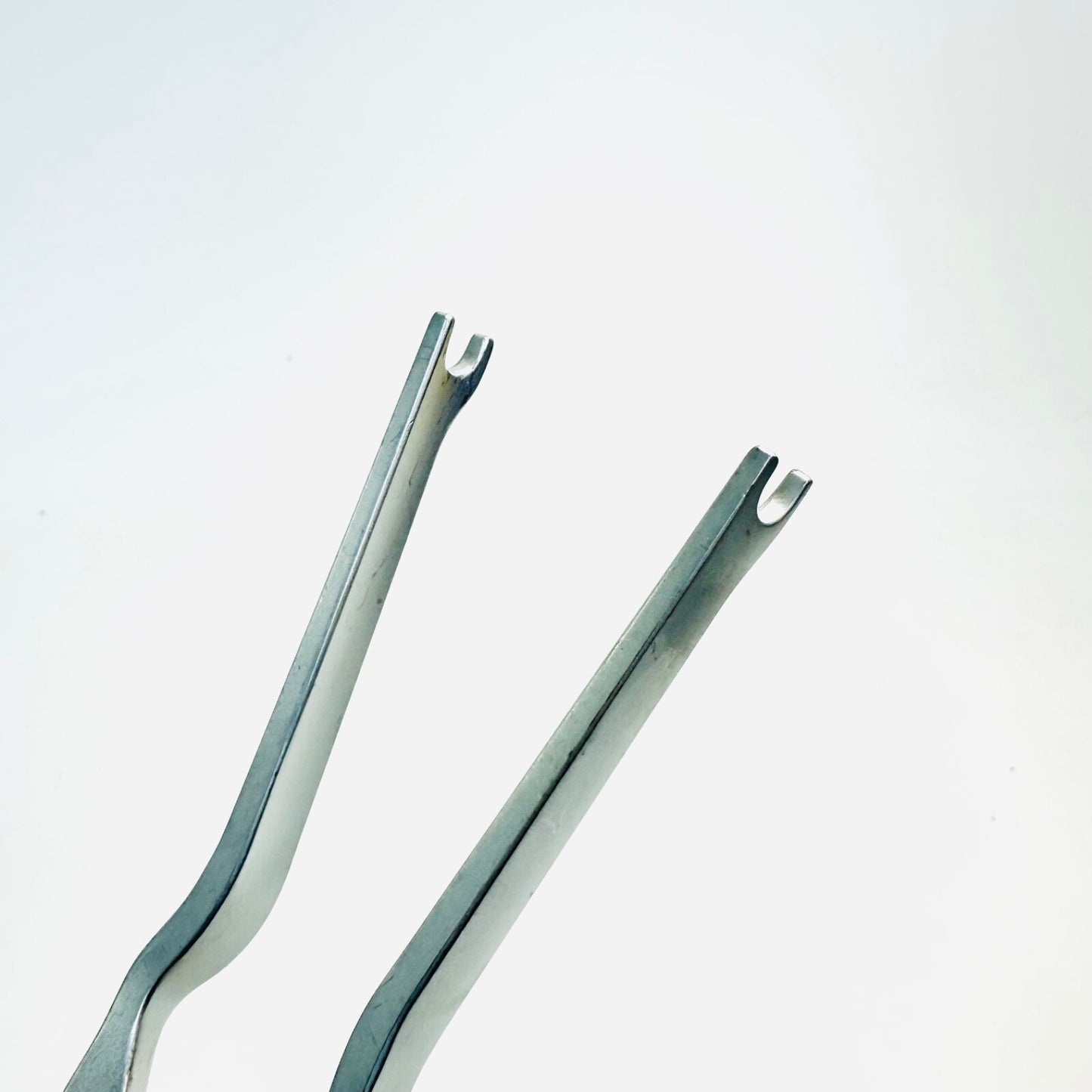 Medtronic 6642017 Pliers Compressor Instrument