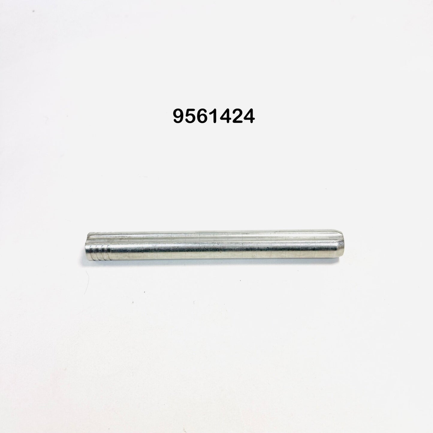 Medtronic 9561424 20.8mm Grooved Dilator Instrument