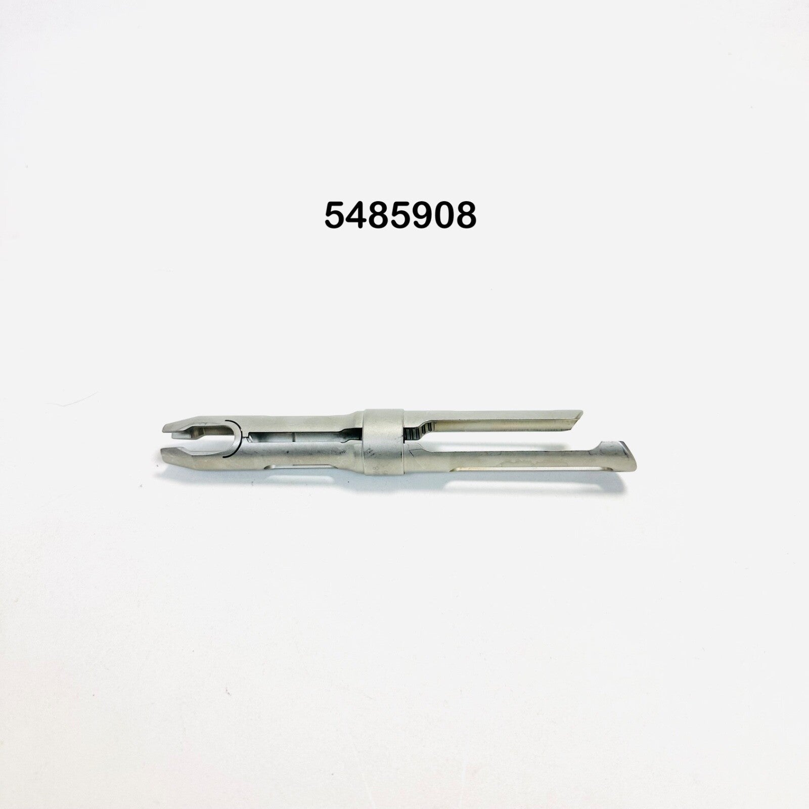 Medtronic EX0911068 Outer Tube ASM SS Instrument – Surgical Disposable