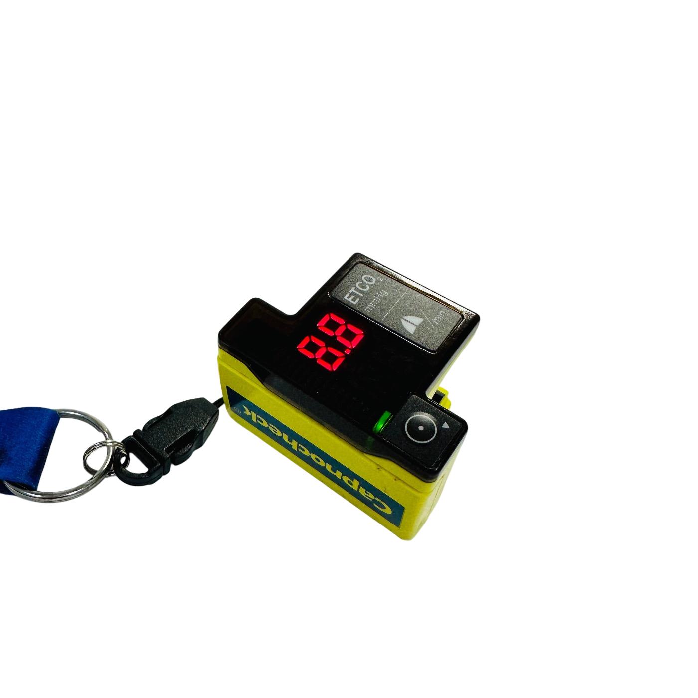 SMITHS WW8110-001 Capnocheck Capnometer W/ Lanyard & Case