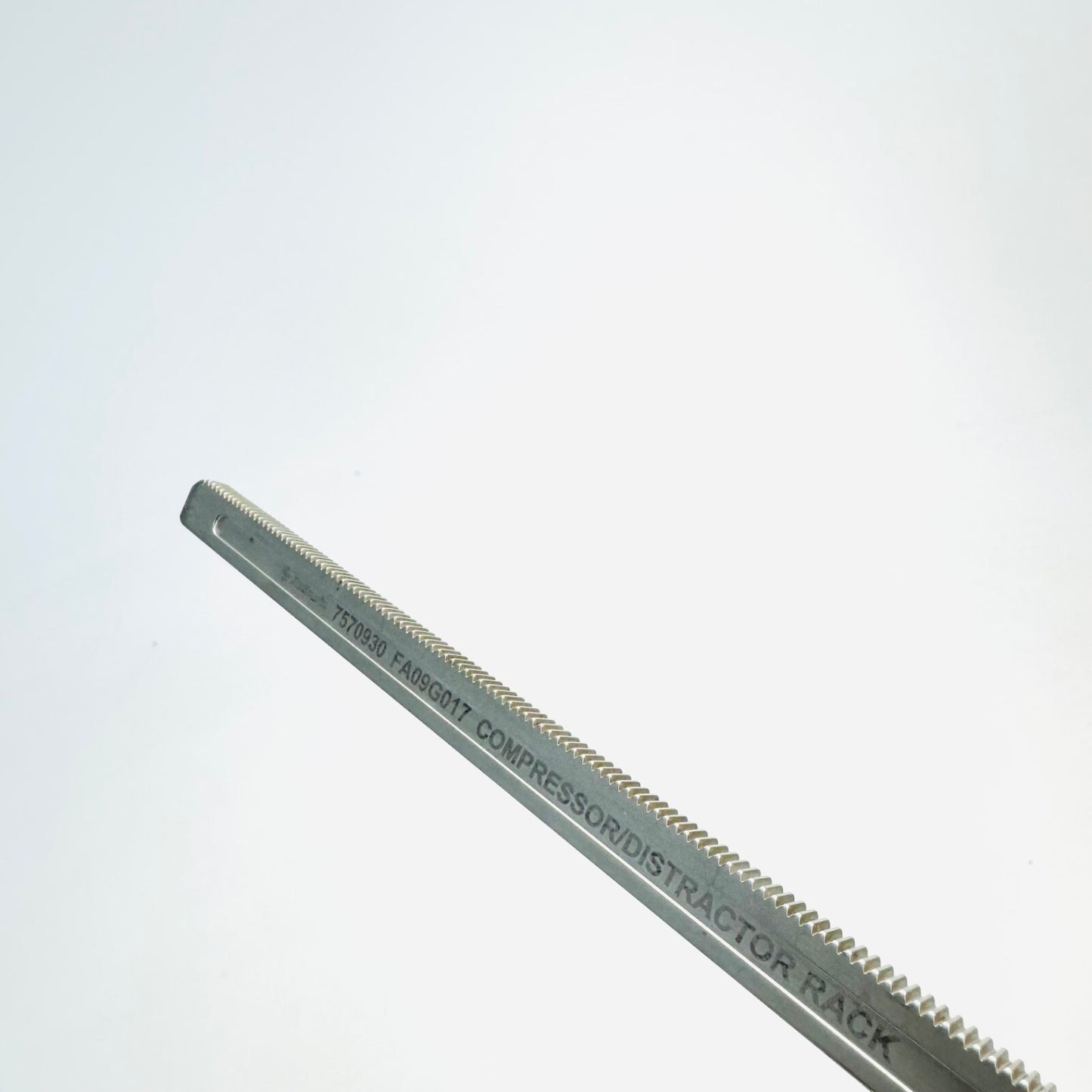 Medtronic 7570930 Compression / Distraction Rack  Instrument