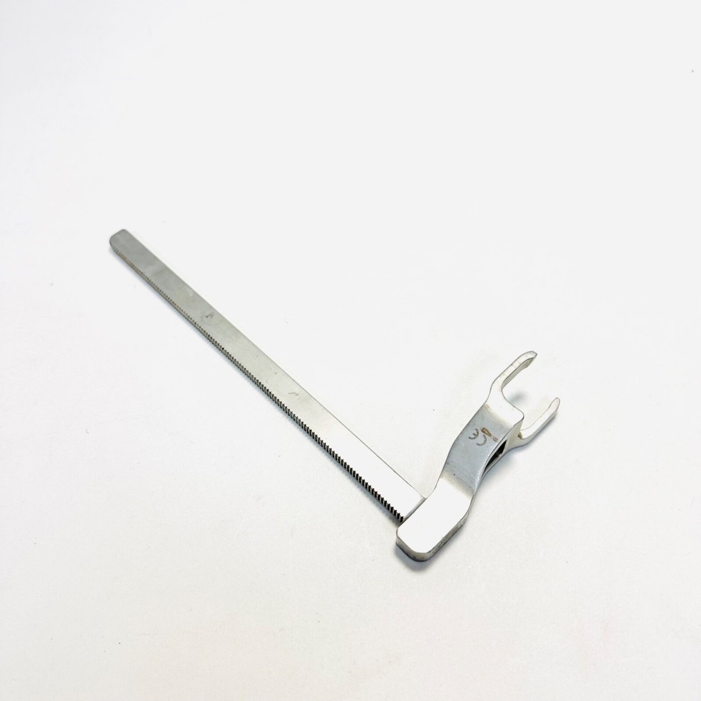 Medtronic 7570930 Compression / Distraction Rack  Instrument