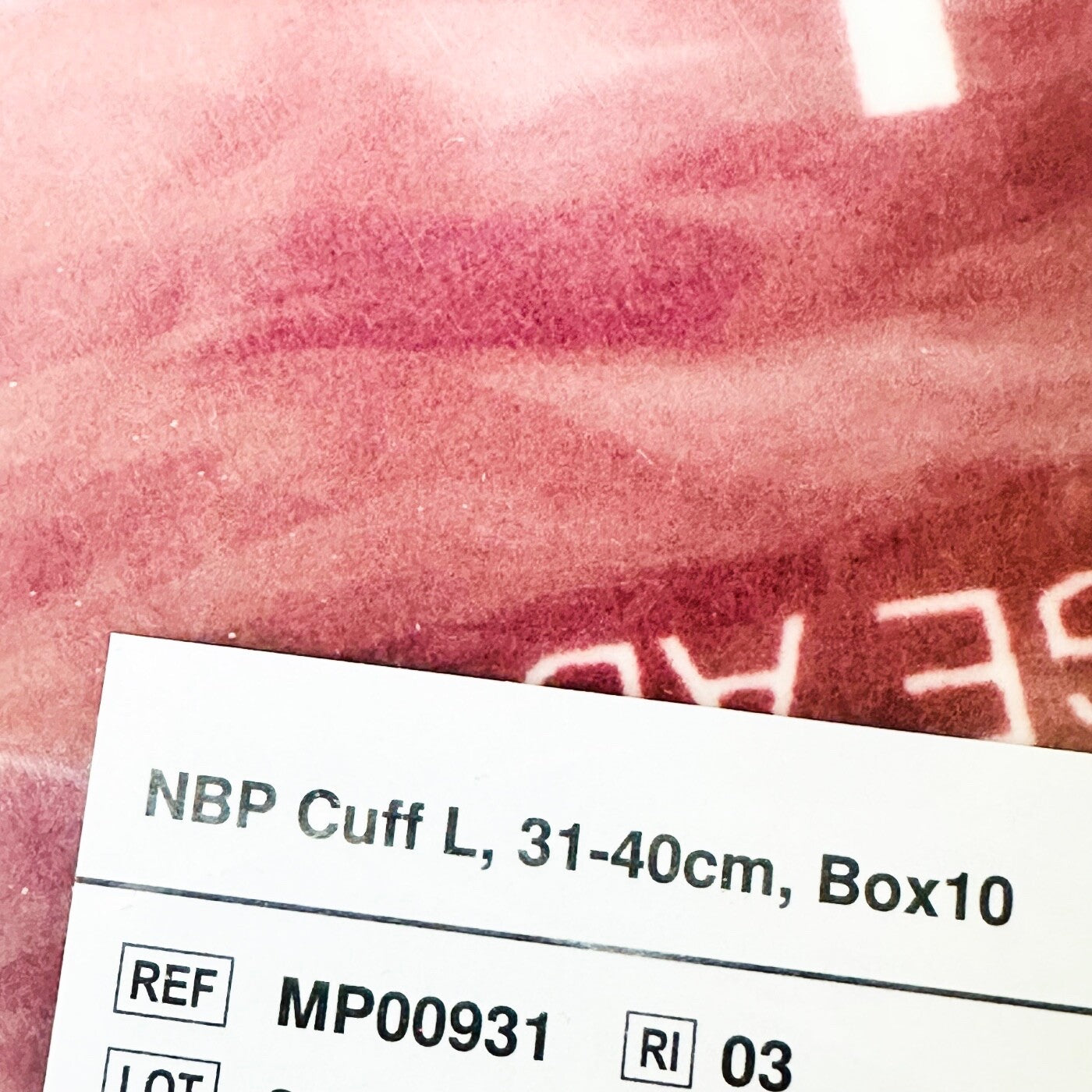 Draeger MP00931 NBP Single Use Cuffs, 31-40cm , Large Adult  10/Pack (NEW)