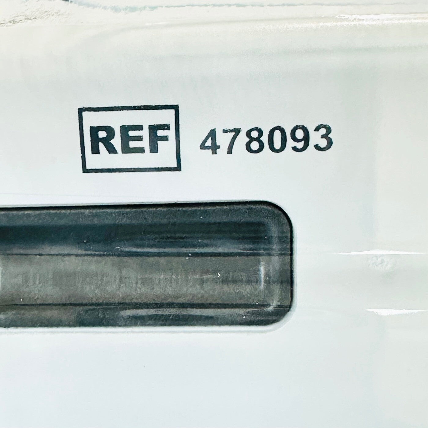 Intuitive Surgical Da Vinci Xi 478093 Fenestrated Bipolar Forceps Instrument