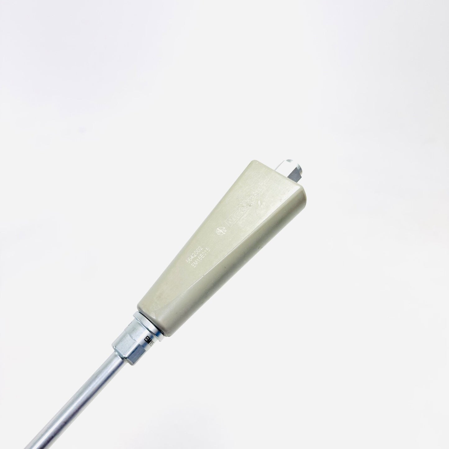 Medtronic 6642002 Set Screw Retaining Driver 4.75mm Instrument