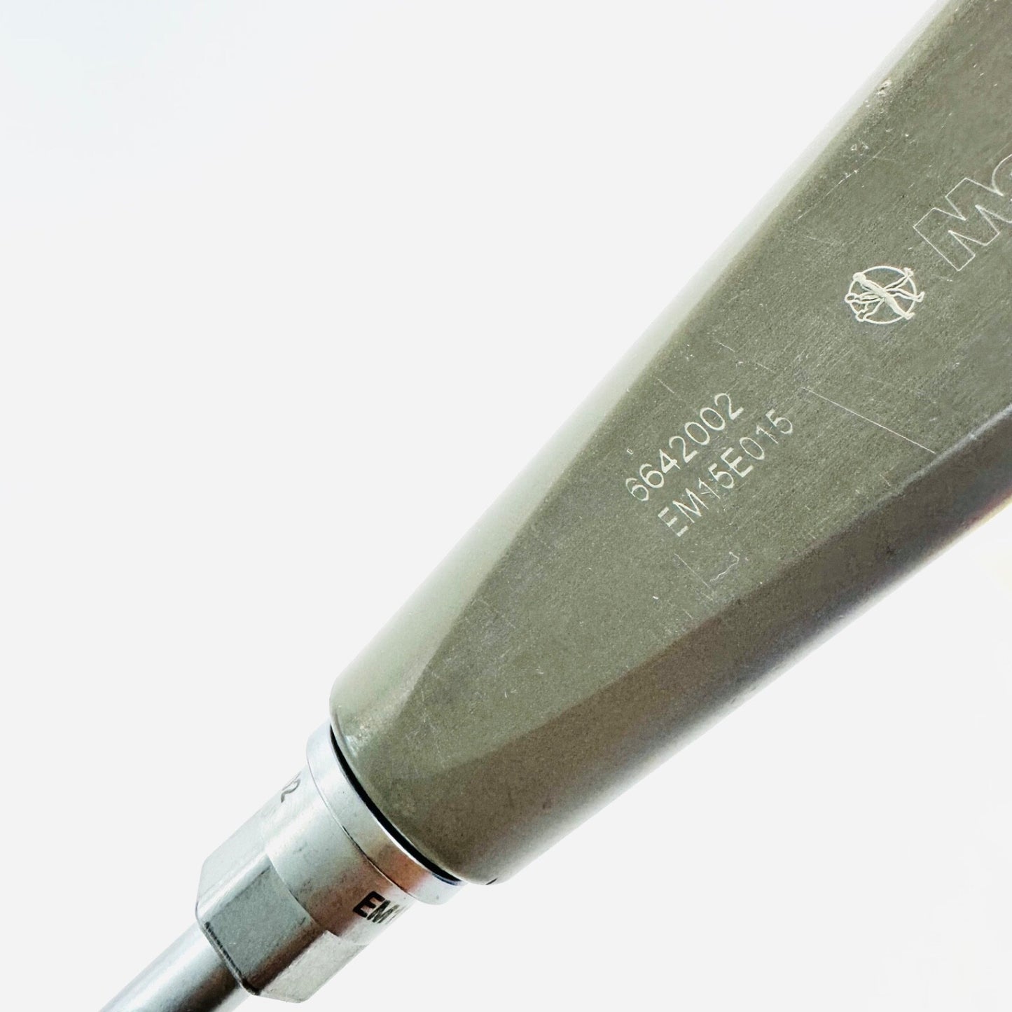 Medtronic 6642002 Set Screw Retaining Driver 4.75mm Instrument