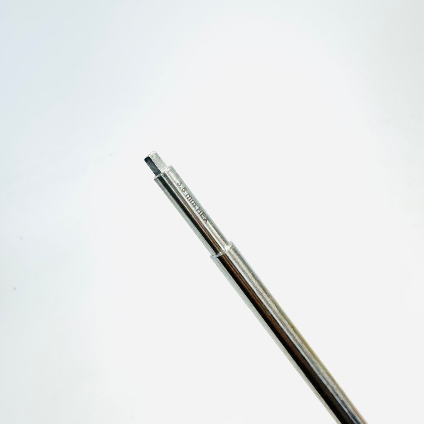 gSource 86.4595 Screwdriver 12€³ hexagonal 3.5mm with notch Instrument