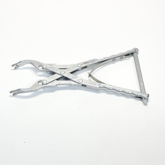 Medtronic 7480166 Large Parallel Compressor, Instrument