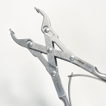 Medtronic 7480166 Large Parallel Compressor, Instrument