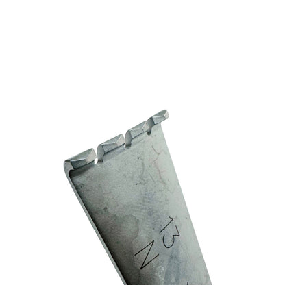 Medtronic X030729213 Blade Narrow 13 Instrument