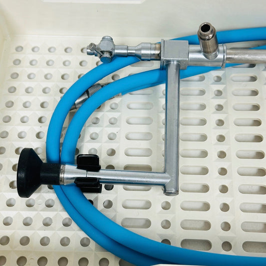 R. Wolf 4939.31 10mm X 170° Operating Lap scope W/ Light Cable & Tray ( Clear )