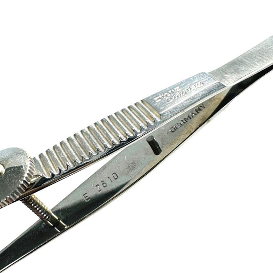 Storz E2610 Francis Chalazion Forceps 17mm wide lower plate 3.8" Instrument