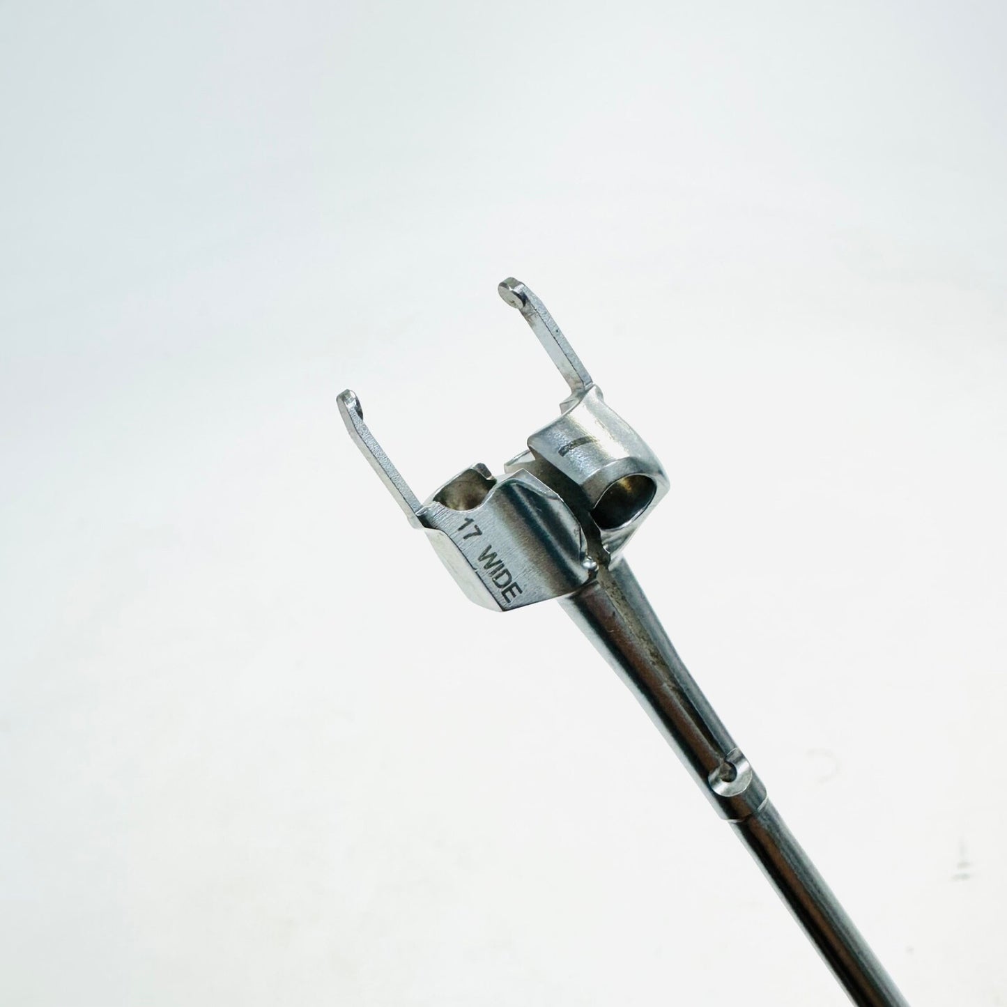 Medtronic 6628177 No-P 7mm x 17 Guide Instrument