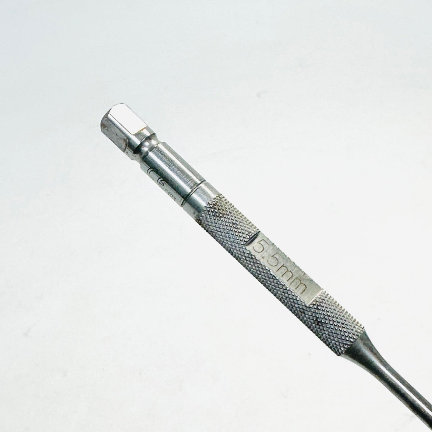 Medtronic 836-015 5.5mm Tap Instrument