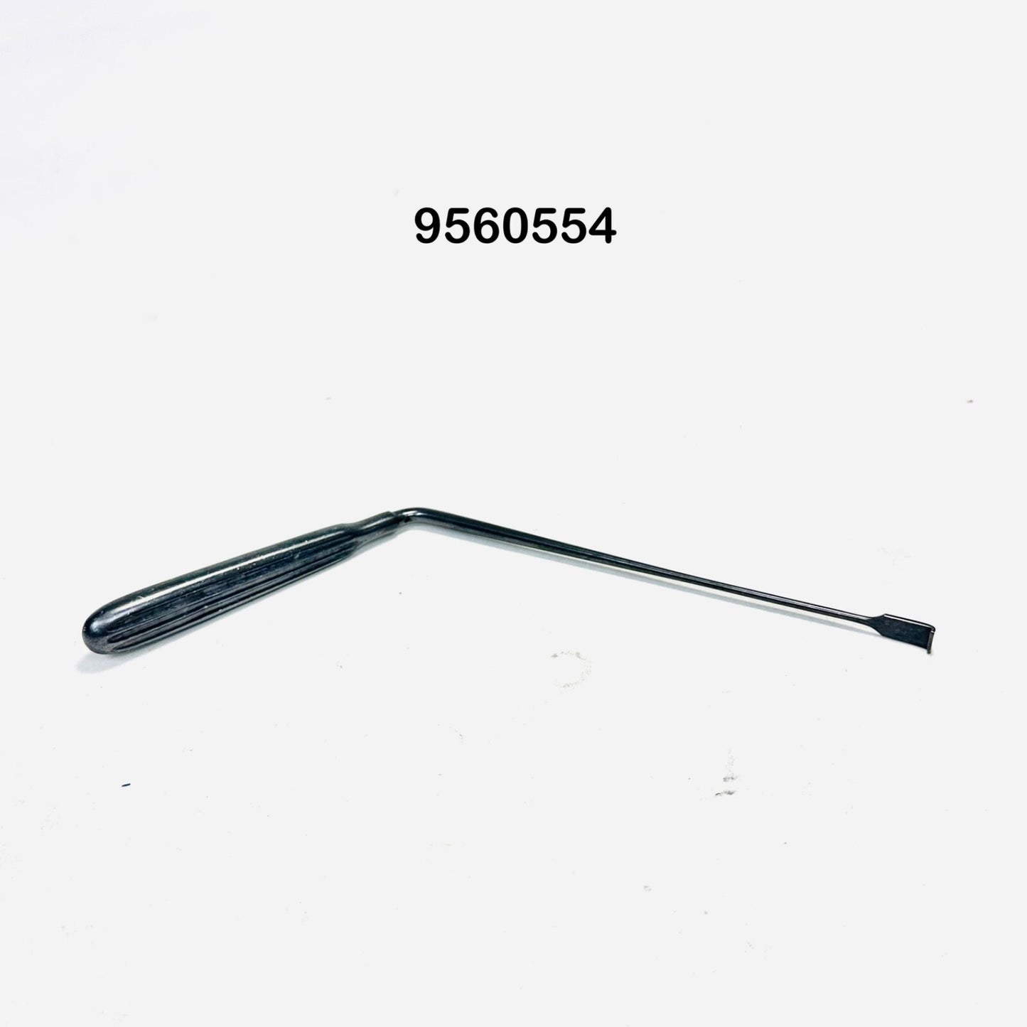 Medtronic 9560554 MetRx Wide Nerve Root Retractor, Long Instrument