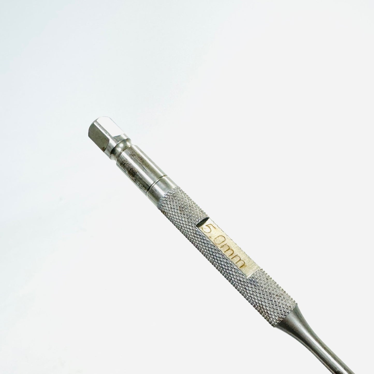 Medtronic 8685000 5.0mm SOLID Tap Instrument