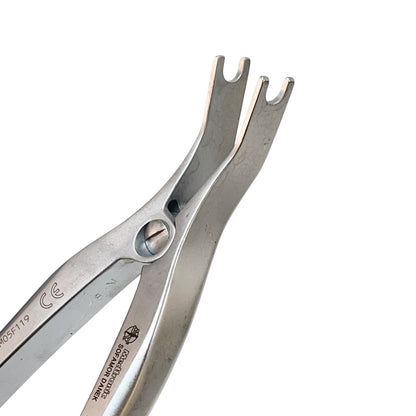 Medtronic REF 7480171 Distractor Pliers Instrument