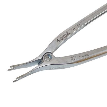 Medtronic REF 7480171 Distractor Pliers Instrument