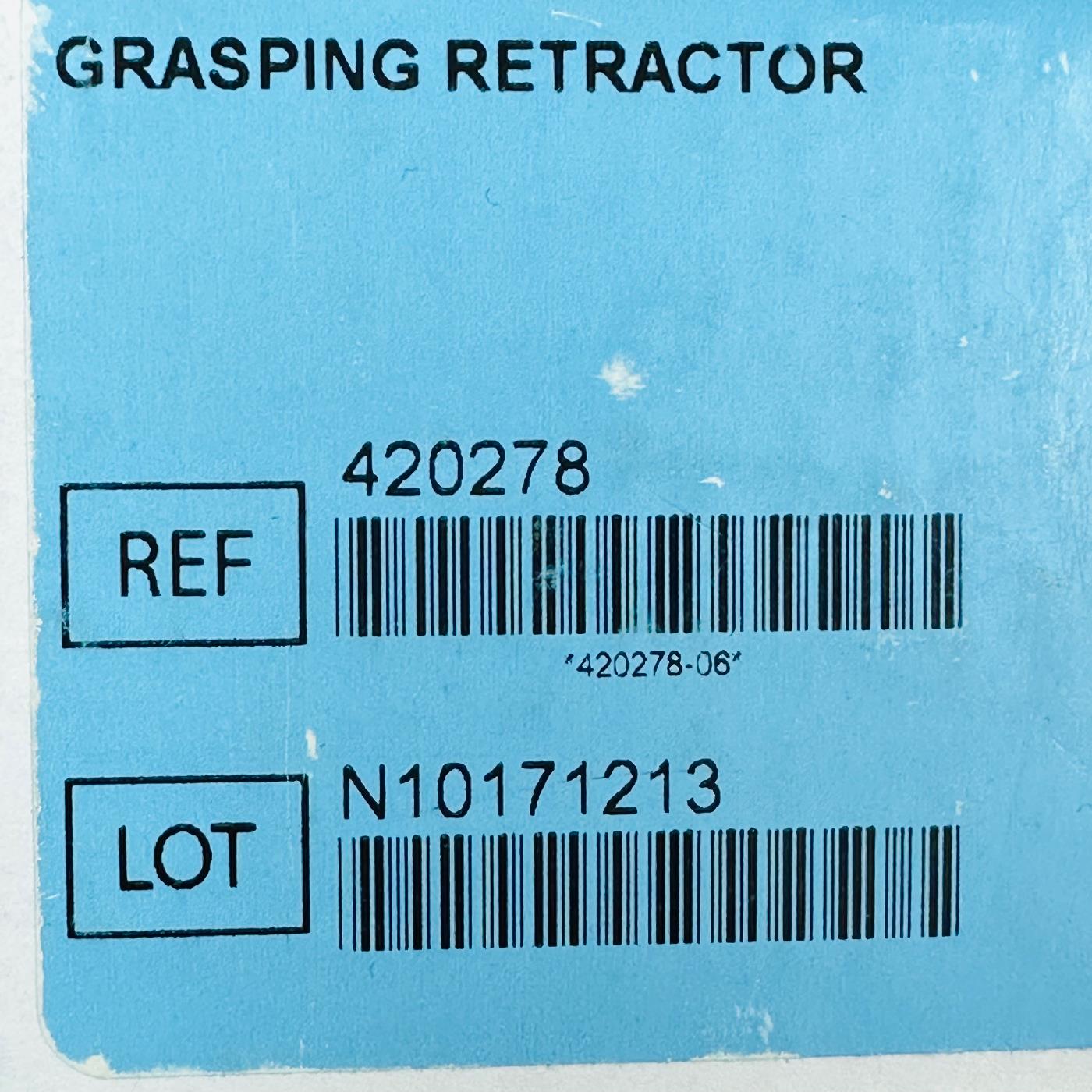 Intuitive Surgical 420318 Da Vinci GRASPING RETRACTOR 8mm Instrument (New)